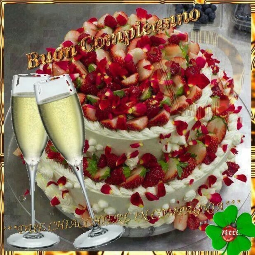 Buon Compleanno con torta alle fragole